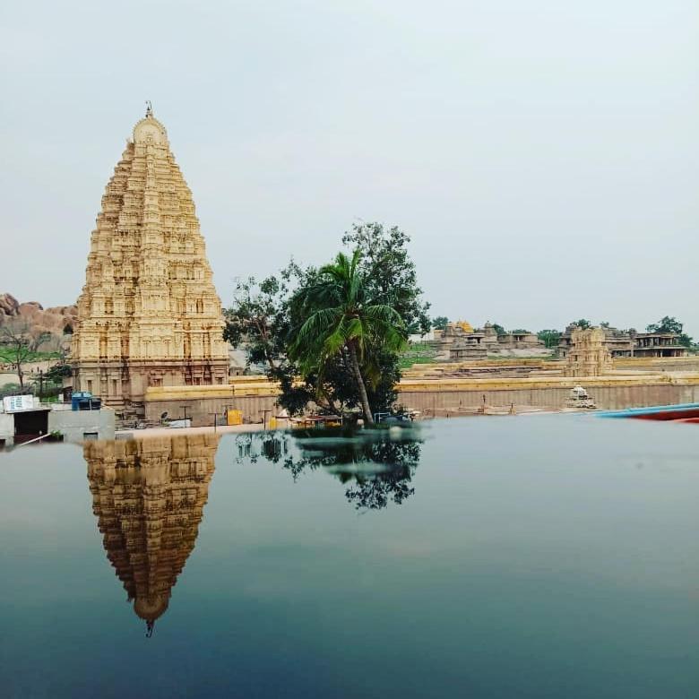Gopi Guest House Hampi Bagian luar foto